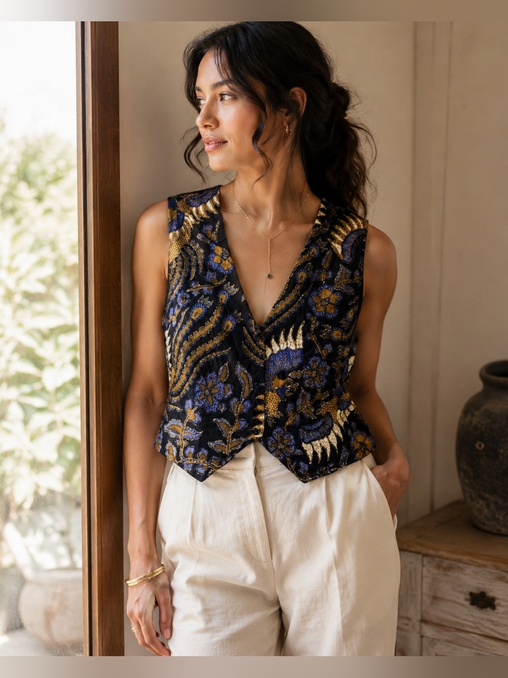Vintage Fashion Fantasy Beaded Floral Paisley Vest L